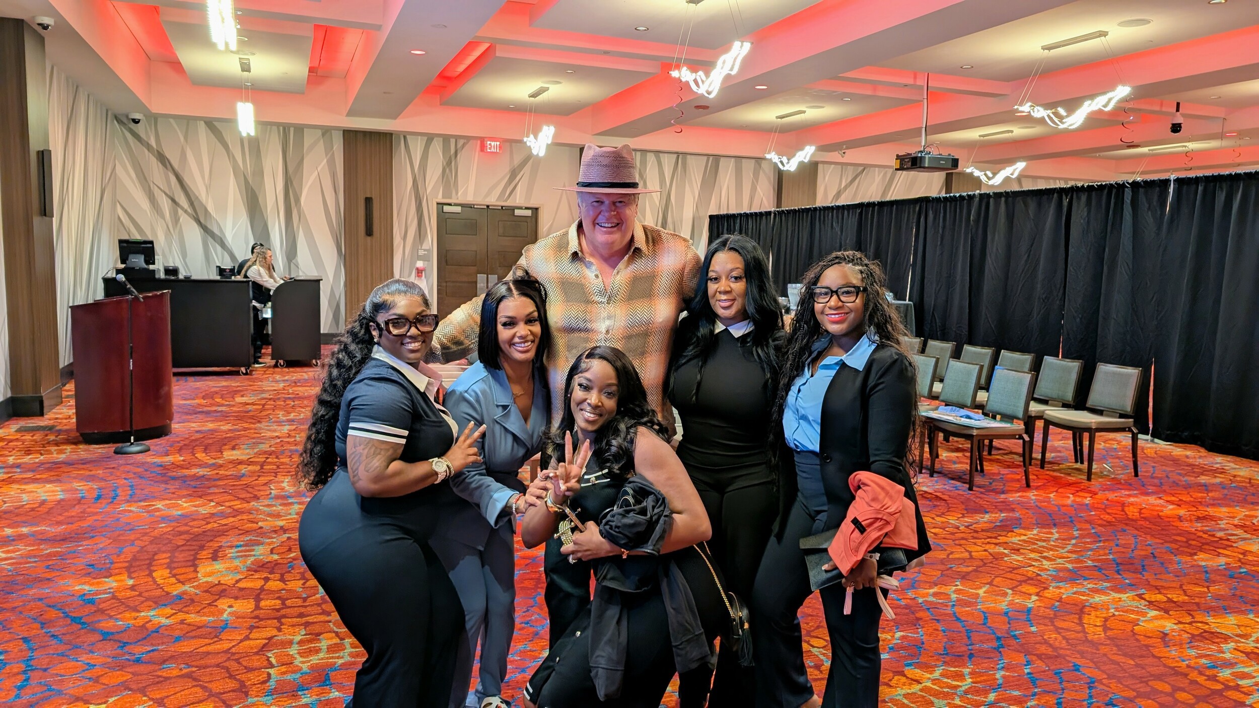 WINDCREEK CASINO w/ DEE MONCRIEF 