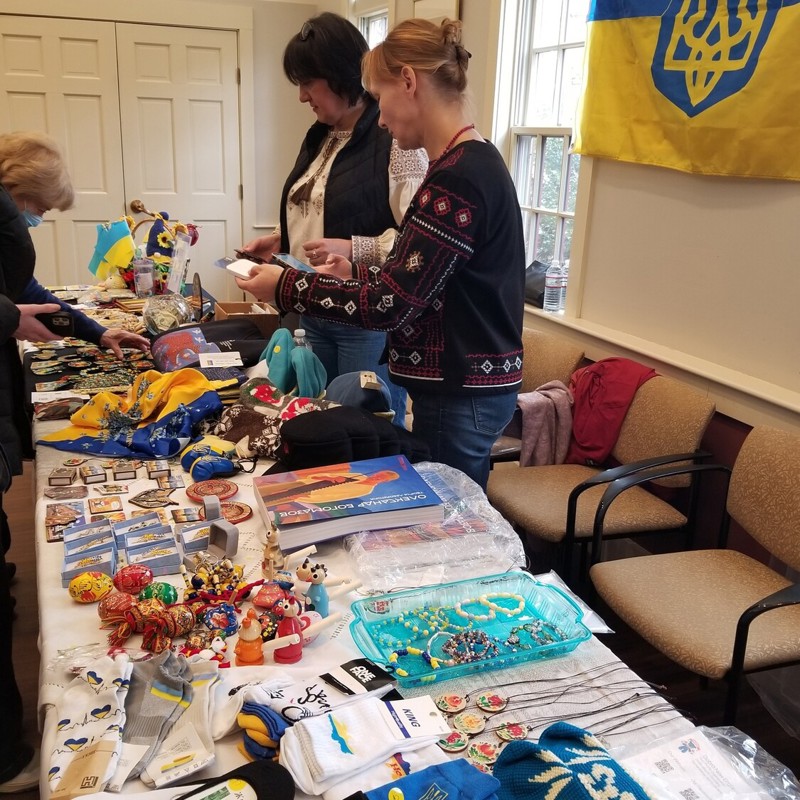 Lecture on Ukrainian Artists benefitting Dobro, a non-profit assisting people in Ukraine, at the House of the 7 Gables